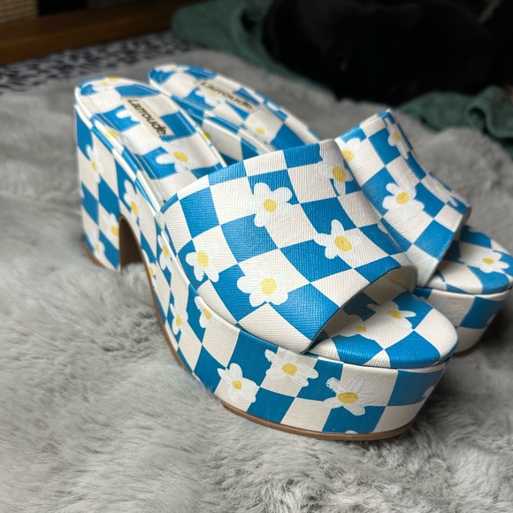 Larroude BlueWhite Checkered Daisy Miso SuperChunky Platforms NWOT Size 8.5 - Picture 3 of 16